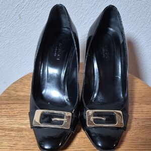 Gucci Black Leather Pumps with Gold Buckle